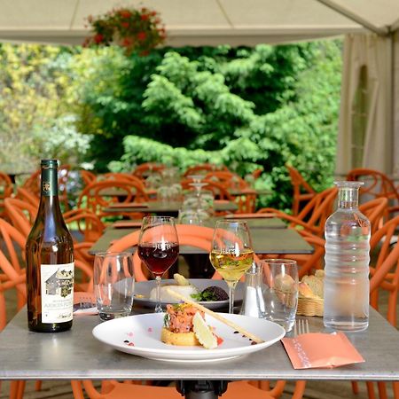Le Bois Dormant-Hotel Restaurant & Spa Logis Hotel Champagnole Dış mekan fotoğraf